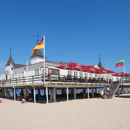 Am Ostseestrand - 07 * Heringsdorf (Usedom)